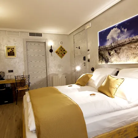 Hotel Boutique Sierra De Alicante 3*