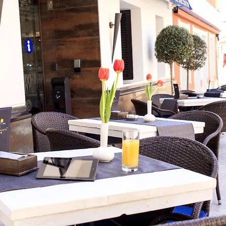 Boutique Sierra De Alicante 3*